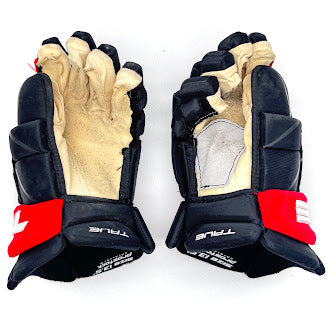 True Catalyst 9X - Gant NHL Pro Stock d'occasion - Jamieson Rees (noir/rouge)